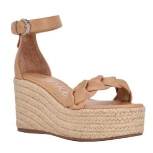 NWOT NEVER WORN Calvin Klein Thea espadrille/wedge sandal